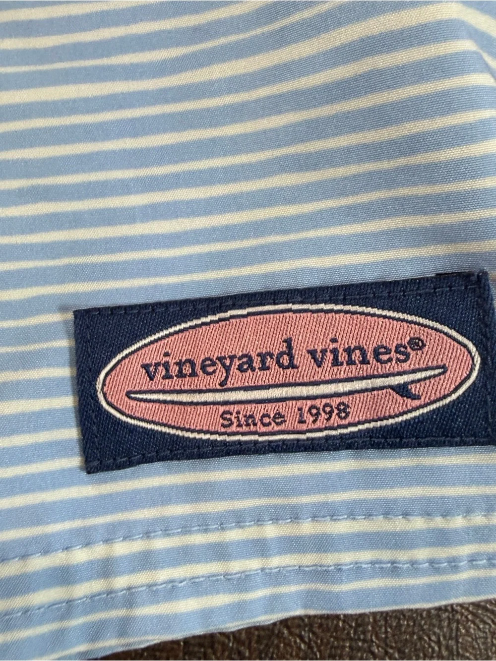 Vineyard Vines Boys Coral & Light Blue Fish-Print Swim Trunks Sz L